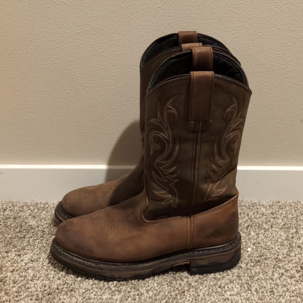 Laredo cowboy boots